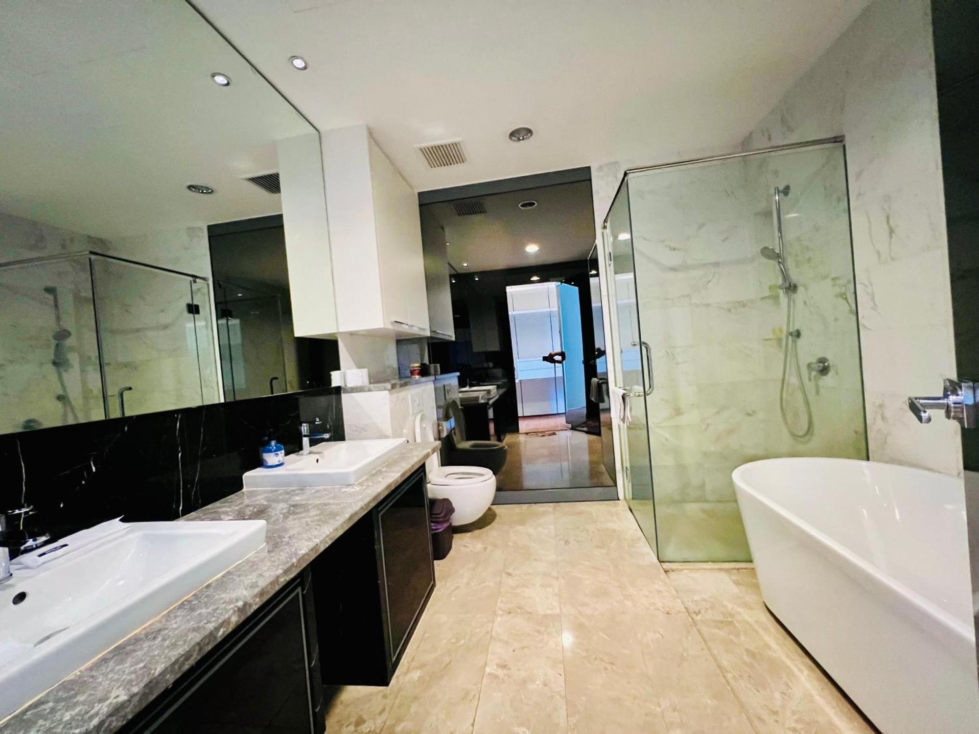 Luxury Platinum Klcc By Lux